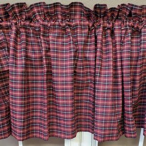 Country Primitive Farmhouse Barn Red & Black Plaid Homespun Valance Handmade